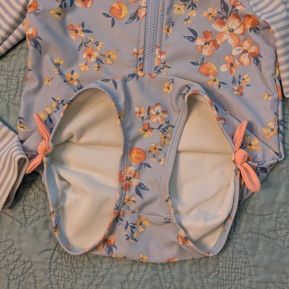 Carter Long Sleeve Swimsuit Toddler Girl Size 2T - Picture 6 of 12
